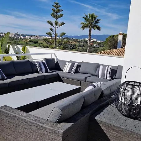 Incredible Villa Swimming Pool Close To Beach Portimão