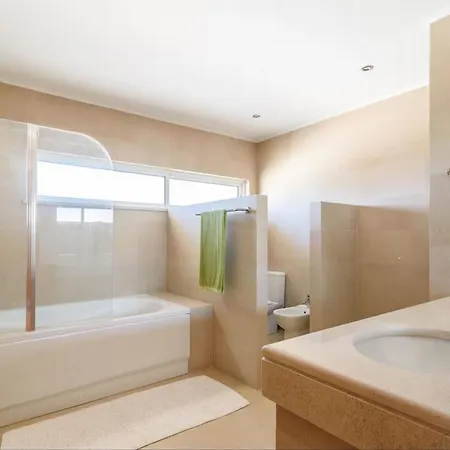 Incredible Villa Swimming Pool Close To Beach Feriehus *